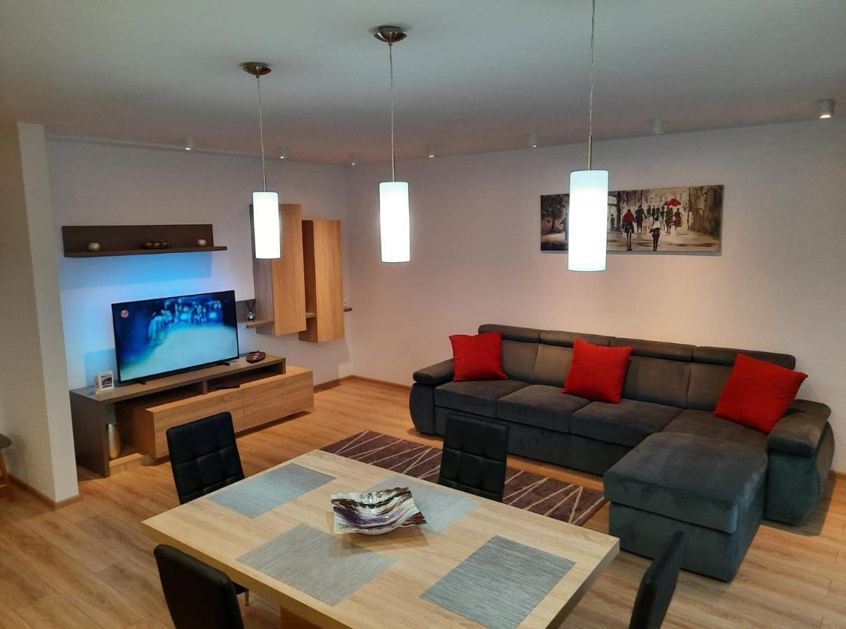 Sorin'S Comfortable Apartment Braszów Zewnętrze zdjęcie