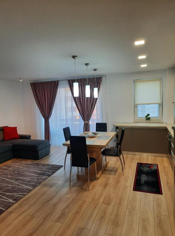 Sorin'S Comfortable Apartment Braszów Zewnętrze zdjęcie